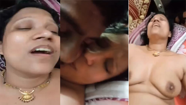 Horny Milf Fucking and Moaning